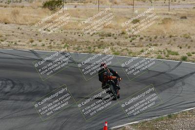 media/Apr-20-2025-AHRMA (Sun) [[393a79c373]]/Race/Group 10/Turn 4b/